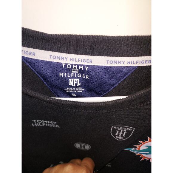 Miami Dolphins Men's XL Tommy Hilfiger Sweatshirt NFL Long Sleeve Crew Black - Picture 8 of 8